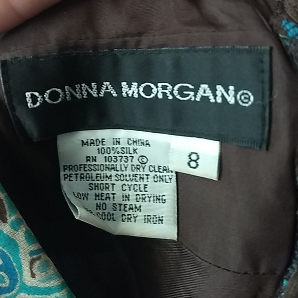 Dress - Picture 4 of 4